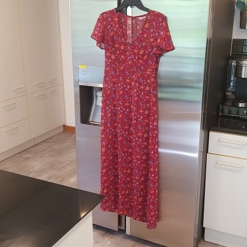 💕REFORMATION💕 Maroon Floral Print Maxi Dress V-Neck Flutter Sleeves Chiffon